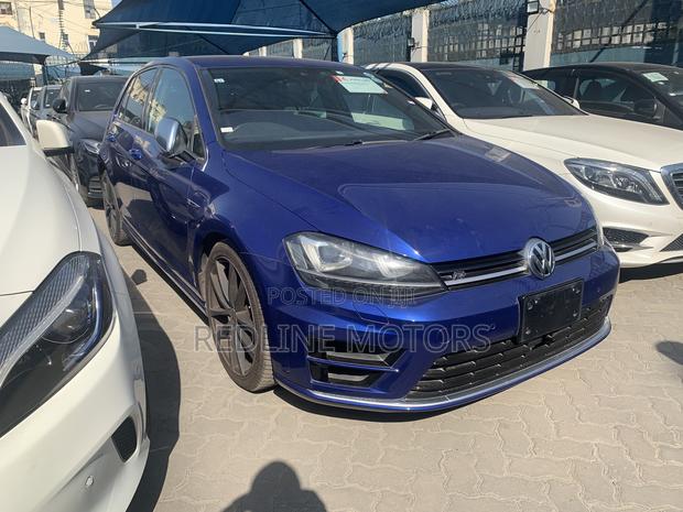 2017 Volkswagen Golf R in Blue (4-Door)
