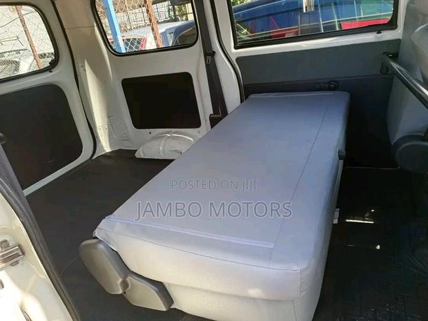 Excellent Condition 2017 Toyota TownAce - White