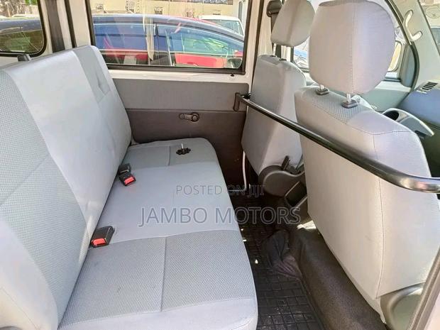 Excellent Condition 2017 Toyota TownAce - White
