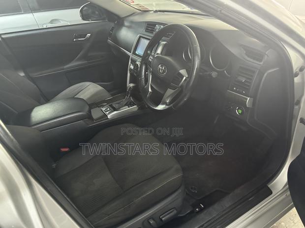 2014 Toyota Mark X 2.5 RWD Black - Executive Edition