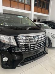 Toyota Alphard 2017 Black for sale