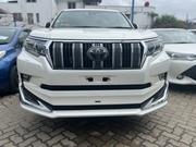 Toyota Land Cruiser 2017 White for sale