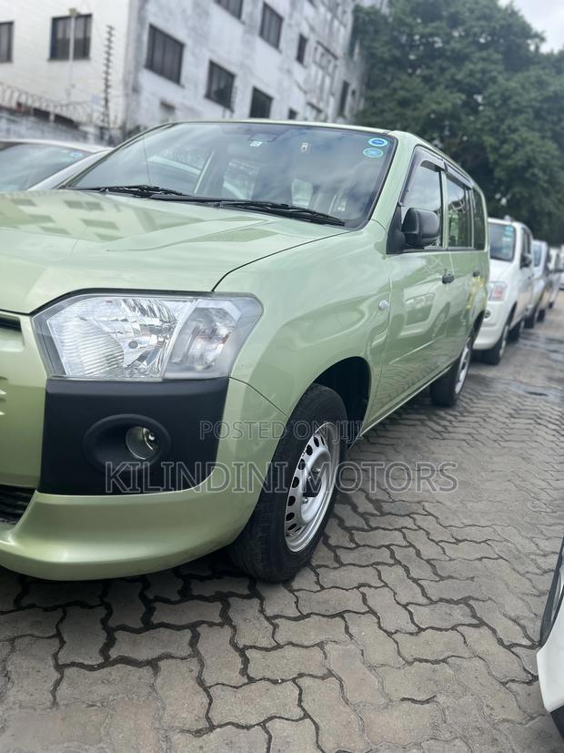Toyota Probox 2019 Green