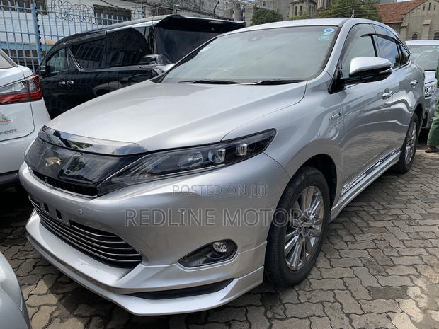2017 Toyota Harrier 2.5 Hybrid, Silver - Premium 4WD Vehicle
