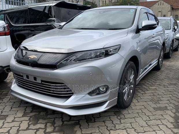 2017 Toyota Harrier 2.5 Hybrid, Silver - Premium 4WD Vehicle