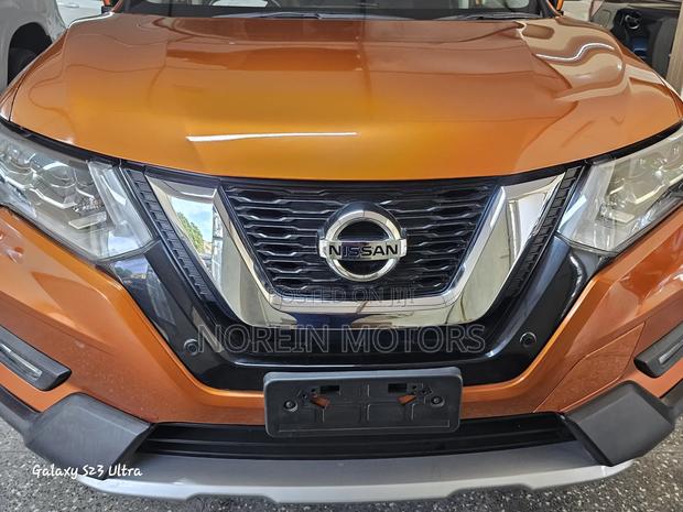 Used 2017 Nissan X-Trail in Orange: SUV for Sale