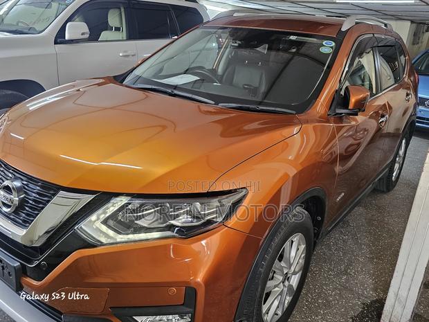 Used 2017 Nissan X-Trail in Orange: SUV for Sale
