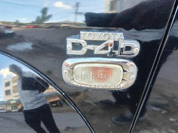 2007 Toyota Land Cruiser Prado Black - Premium Off-Roader
