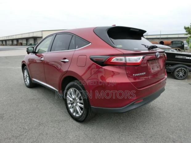2018 Toyota Harrier Red: Used Luxury SUV for Sale