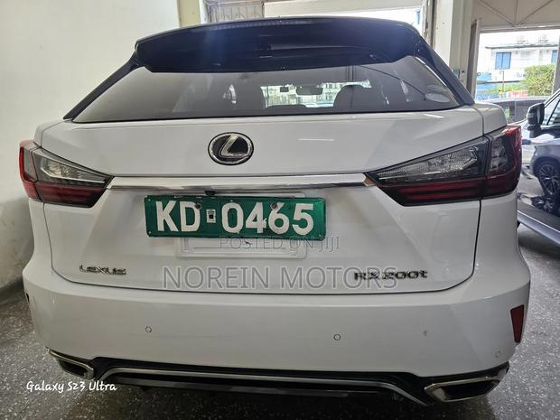 White Lexus RX 200 2018: Used SUV with a Touch of Class