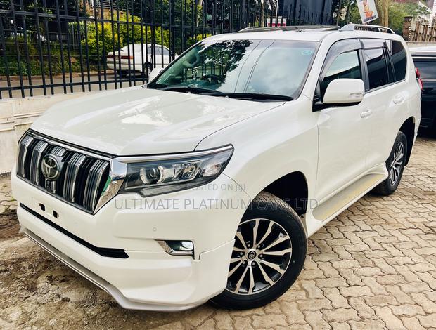 White 2018 Toyota Land Cruiser Prado 2.7: Off-road Adventure Awaits