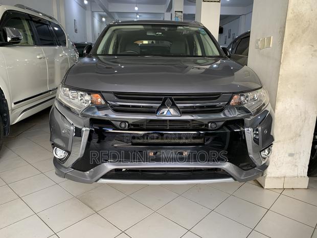 Mitsubishi Outlander 2.0 PHEV AWD 2017 - Quality Used Car for Sale