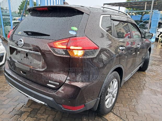 Nissan X-Trail 2.0 Hybrid AWD 2017 Purple