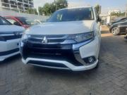 2017 Mitsubishi Outlander PHEV AWD - White for sale