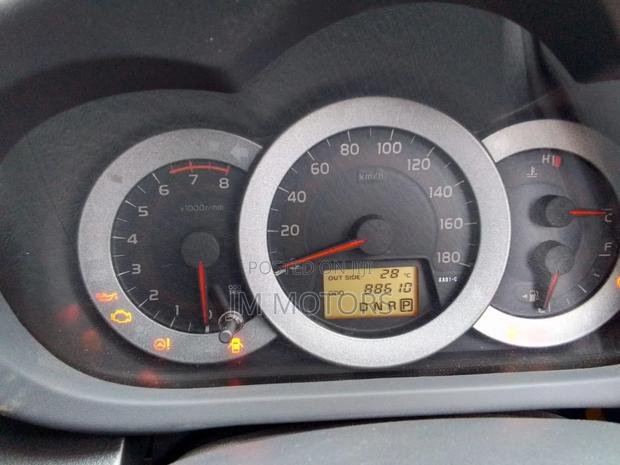 Toyota RAV4 2015 Silver