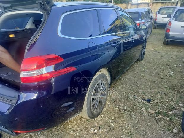 Peugeot 308 2017 Teal