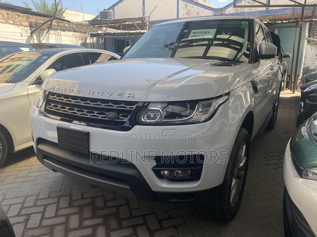 2017 Land Rover Range Rover Sport SE 4x4 Off-White, 3.0L 6-Cylinder, 8-Speed Automatic - Luxury Edition