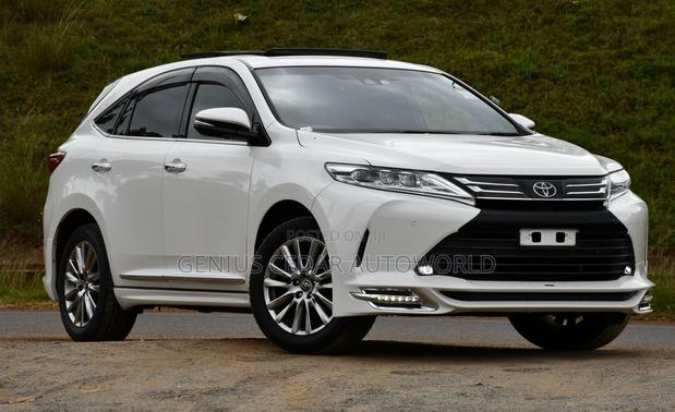 White 2018 Toyota Harrier SUV - High-End Luxury Vehicle