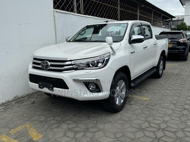 2018 Toyota Hilux in White: Unmatched Durability and Performance