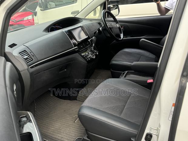 2017 Toyota Estima in White - Quality Used Minivan for Family