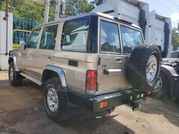 2018 Gold Toyota Land Cruiser 4.5 V8 TD - Pre-Owned