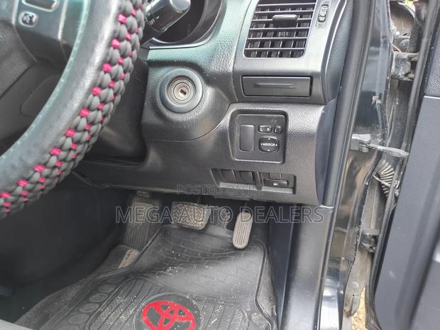 Toyota Harrier 2011 Black