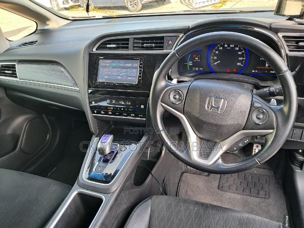2017 Honda Fit Shuttle Black - Compact, Spacious, and Efficient