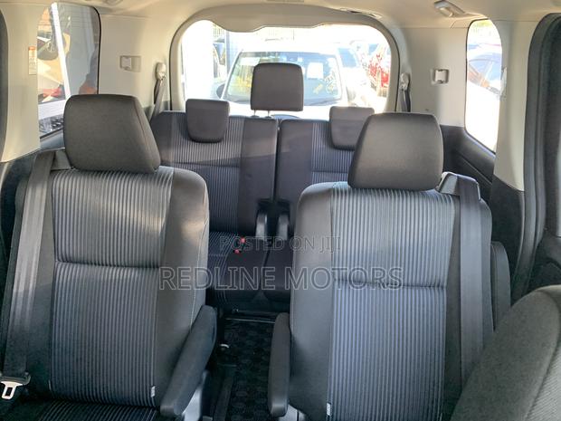2017 Toyota Voxy in Gray - Perfect for Your Modern Family
