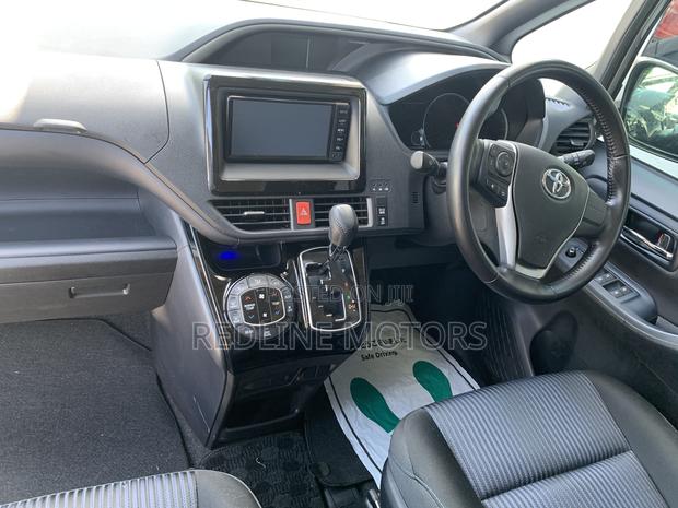 2017 Toyota Voxy in Gray - Perfect for Your Modern Family