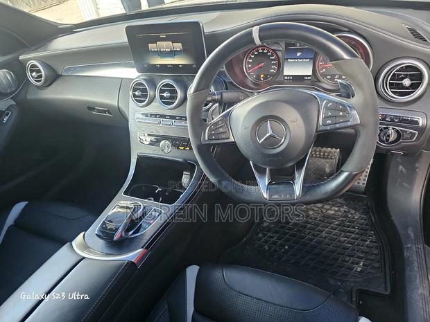 Black Edition 2018 Mercedes-Benz C63 - Top-tier Performance Sedan with a Dark Aesthetic