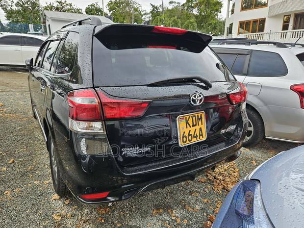 Used 2017 Toyota Corolla Fielder Black - Quality Pre-owned Vehicle