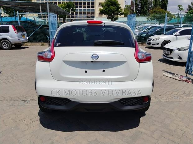 White 2017 Nissan Juke: Reliable & Stylish Compact SUV