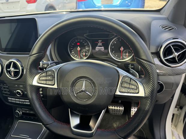 White Mercedes-Benz B-Class 2017 - Quality Pre-owned Option