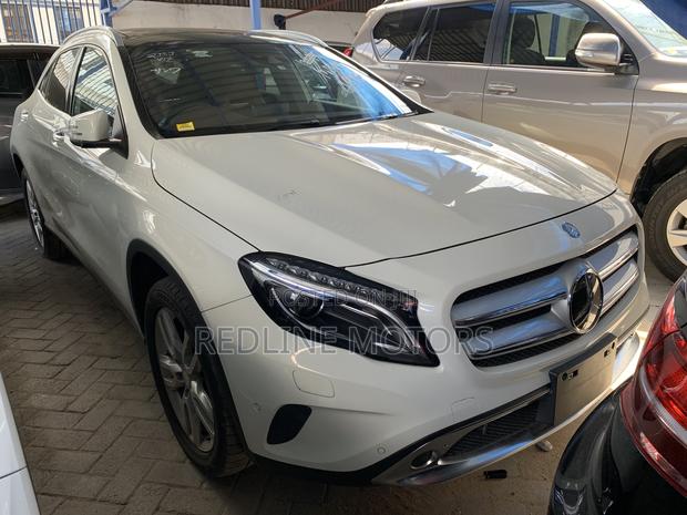 2017 GLA 250 Mercedes-Benz - Stylish Pearl Edition SUV