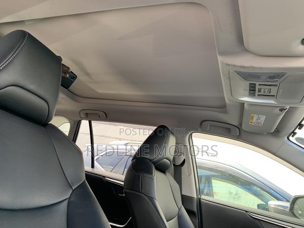 2018 RAV4 Toyota Gray: Pre-owned, Great Value