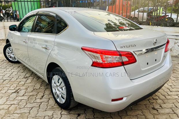 2017 Nissan Sylphy Silver - Comfortable Ride