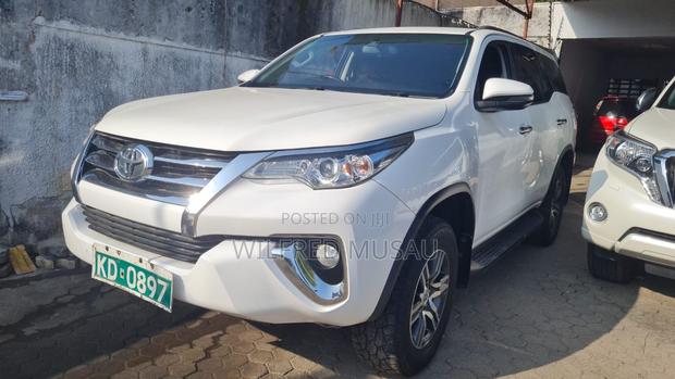 2018 Toyota Fortuner White: Stylish SUV with 2 Variants
