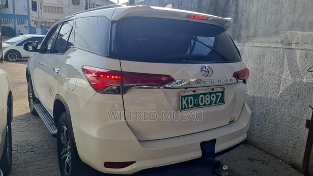 2018 Toyota Fortuner White: Stylish SUV with 2 Variants