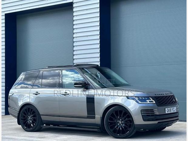 New 2018 Land Rover Range Rover Vogue in Silver - Premium Off-Road Vehicle