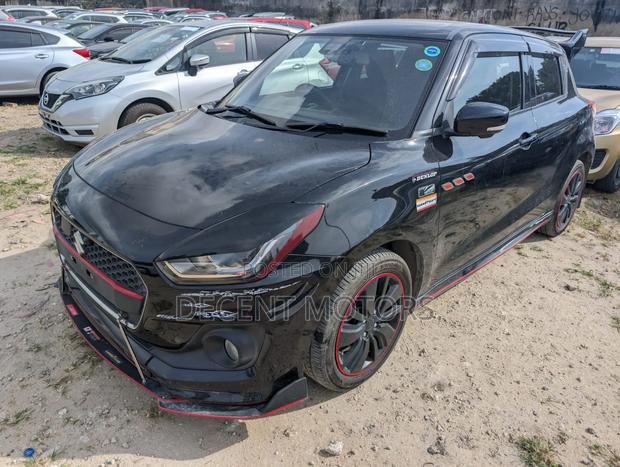 Black Suzuki Swift 2018: Efficient and Affordable Compact Sedan