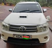 Used 2010 Toyota Fortuner White - Reliable SUV for Sale for sale