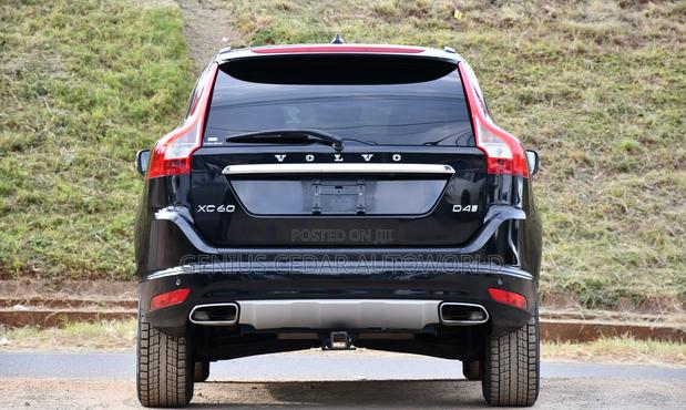 Black 2017 Volvo XC60: High-Quality Pre-Owned SUV