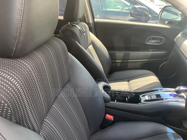 2017 Honda Vezel 1.5 Hybrid 2WD Matt Black for Sale