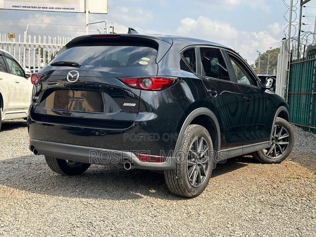 Quality Pre-owned 2017 Mazda CX-5 Black: Spacious SUV