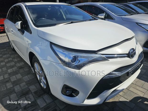 Used Toyota Avensis 2017 White for Sale