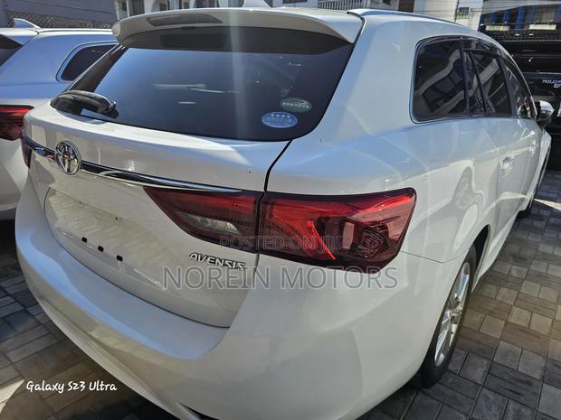 Used Toyota Avensis 2017 White for Sale