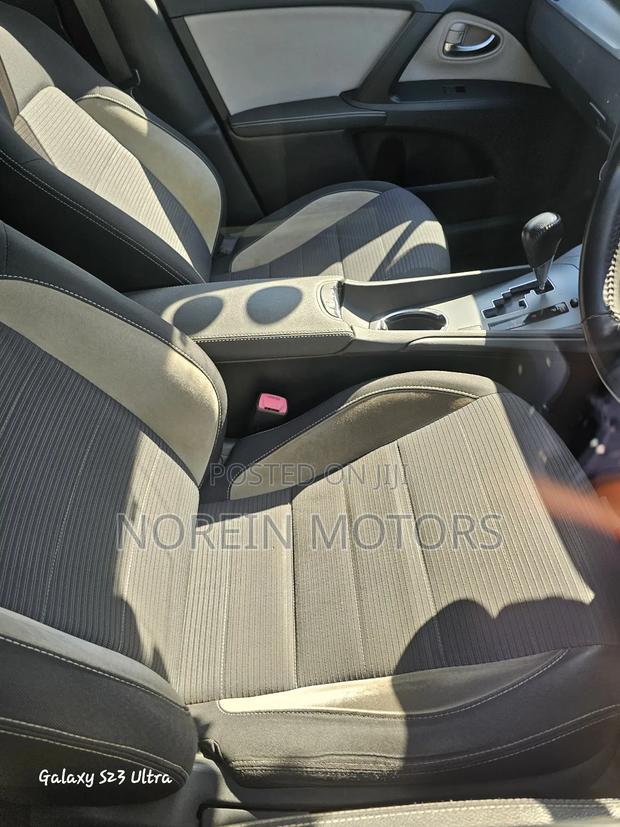 Used Toyota Avensis 2017 White for Sale