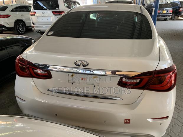 Used 2017 White Nissan Fuga - Top-of-the-line Sedan