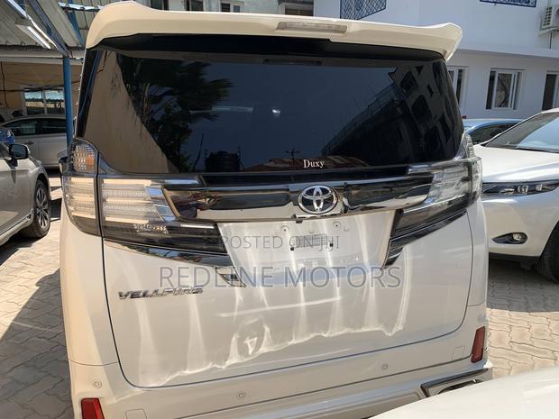 2017 Off-White Toyota Vellfire: Discover Two Outstanding Models