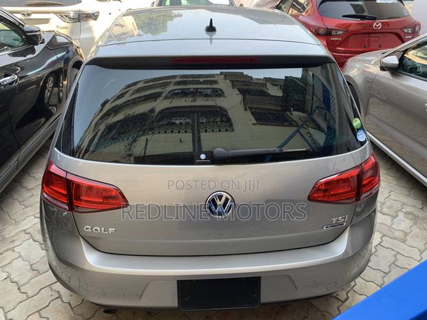 2017 Volkswagen Golf S TSI 4-Door - FWD, Stylish Silver Hatchback